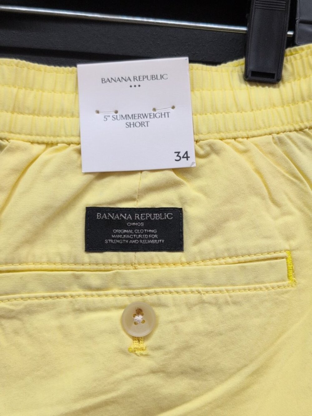 Banana Republic 5" Summerweight Men's Chino Shorts Size 34 Soft Yellow - Picture 6 of 11